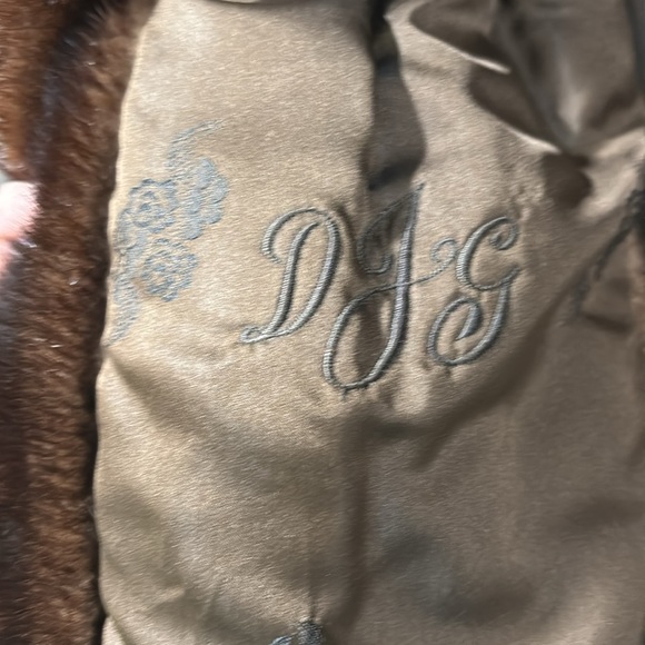 Peter Duffy Fur shoulder cape - Picture 7 of 9